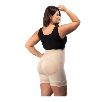 NUEVO SHORT CON CONTROL Y REALCE NATURAL